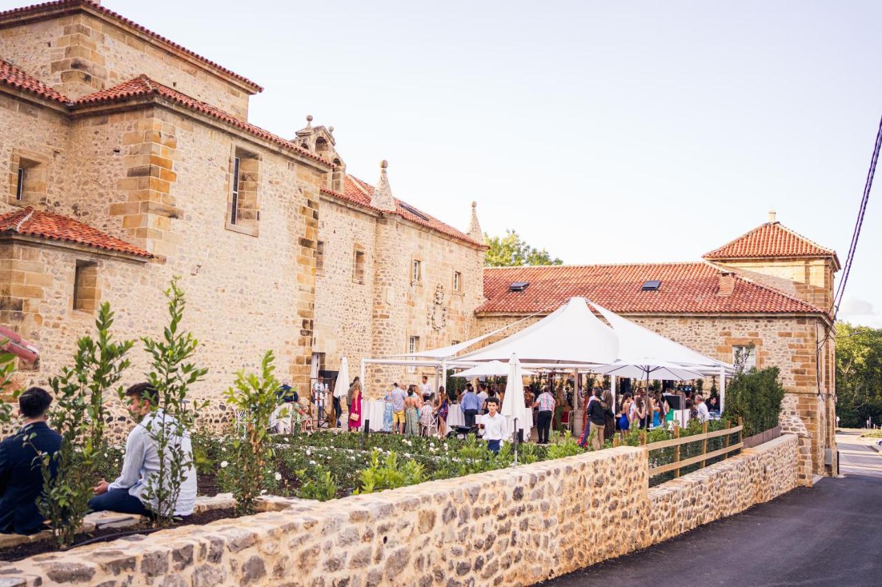 Palacio De Los Acevedo Hoznayo Exterior foto